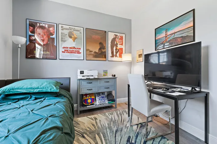 040-114LighthouseCir-UnitC-SMALL