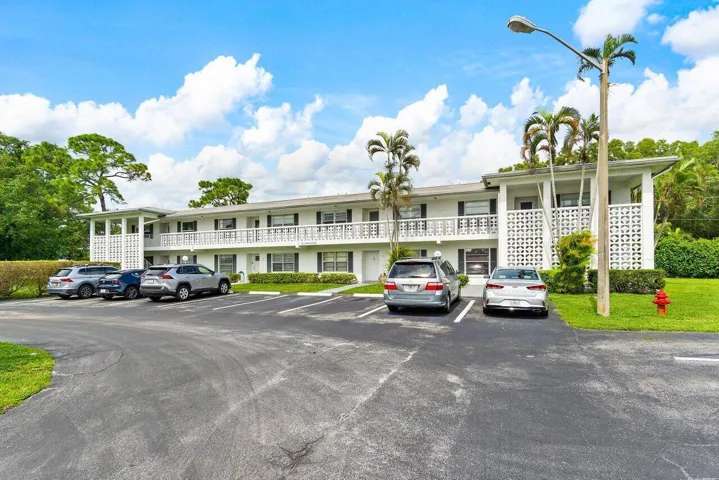002-5010PrivetPlace-DelrayBeach-FL-33484