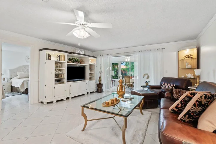 010-5010PrivetPlace-DelrayBeach-FL-33484
