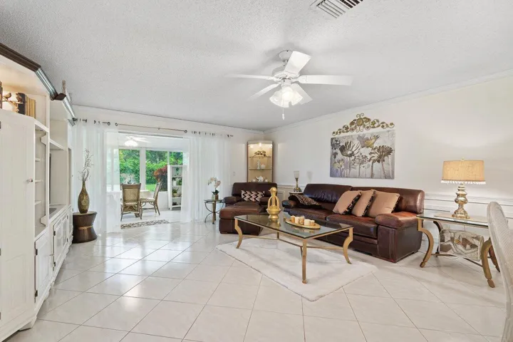 009-5010PrivetPlace-DelrayBeach-FL-33484