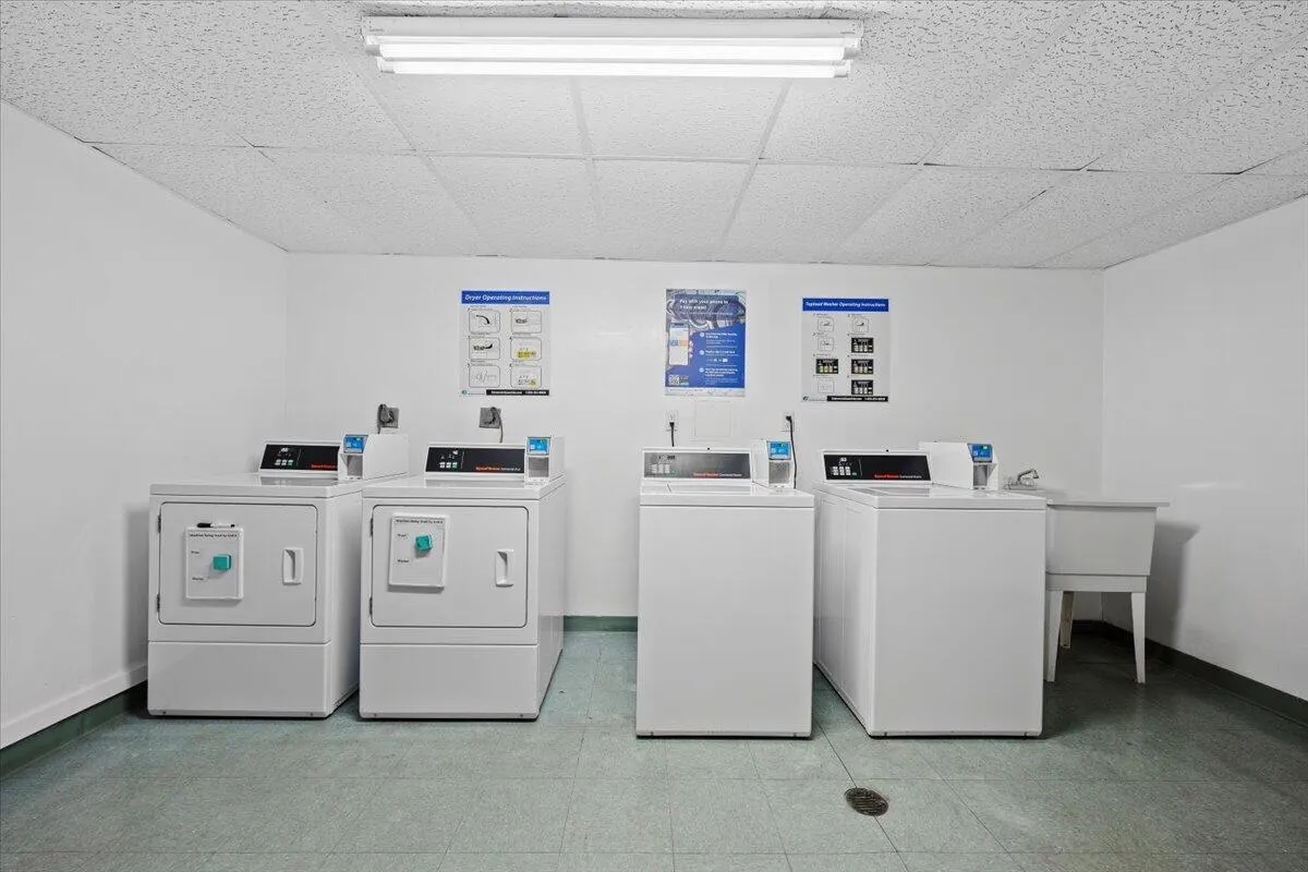 Common Laundry