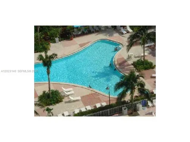 Swimming Pool/Hot Tub/Sauna