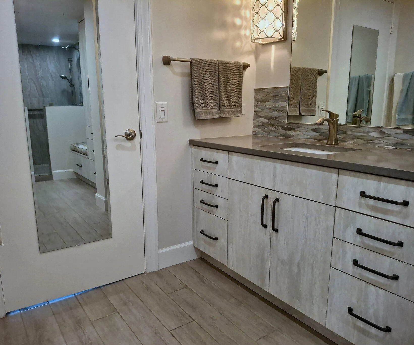 Main Bath