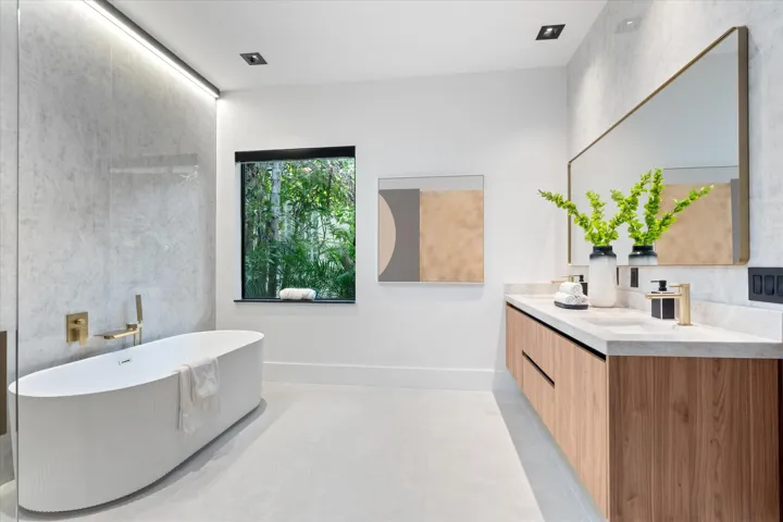 25-17585 Middlebrook Boca Raton, FL-114