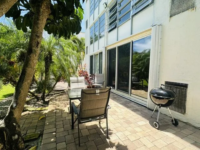 VOG patio grill