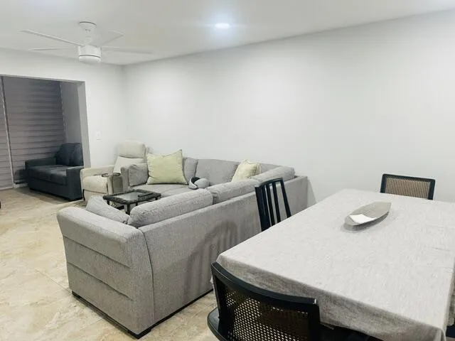Tastefully furnished all less than 1 year old