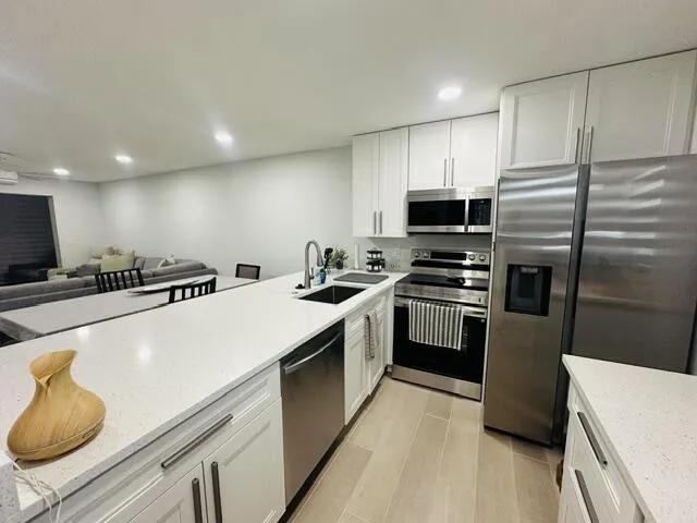 Samsung Stainless Steel appliances- refrigerator, Dishwasher, Range & Microwave