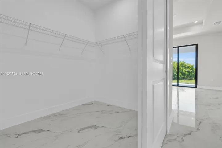Mater Bedroom walk-in closet