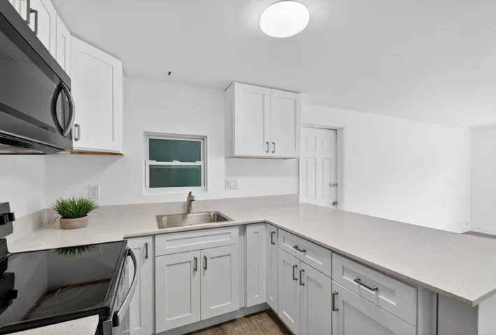 Kitchen 2