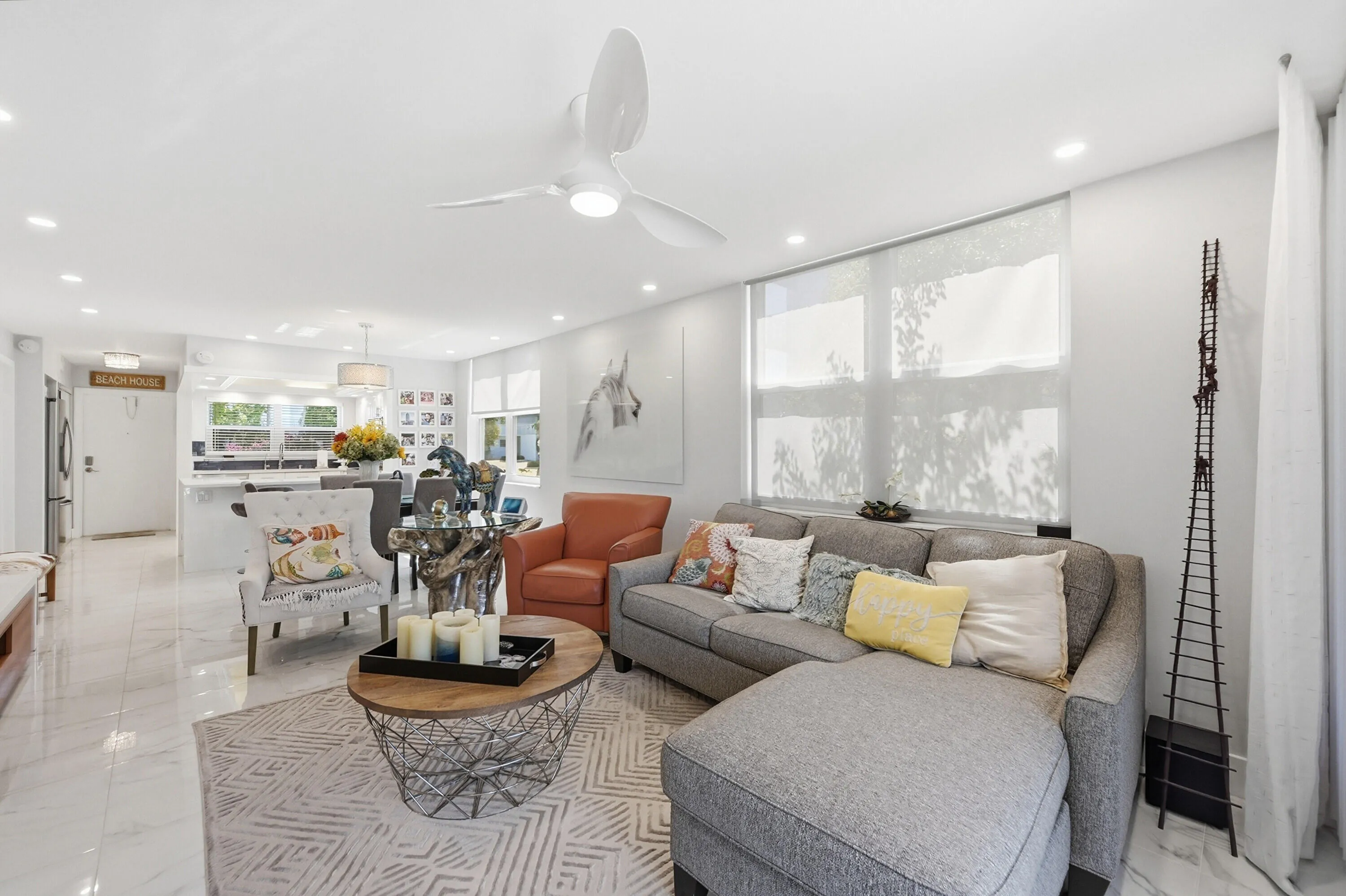 13_living room