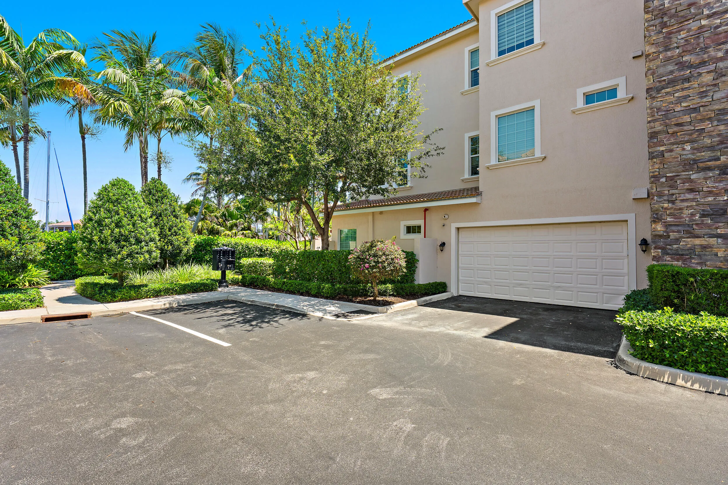 Rear Exterior - Garage