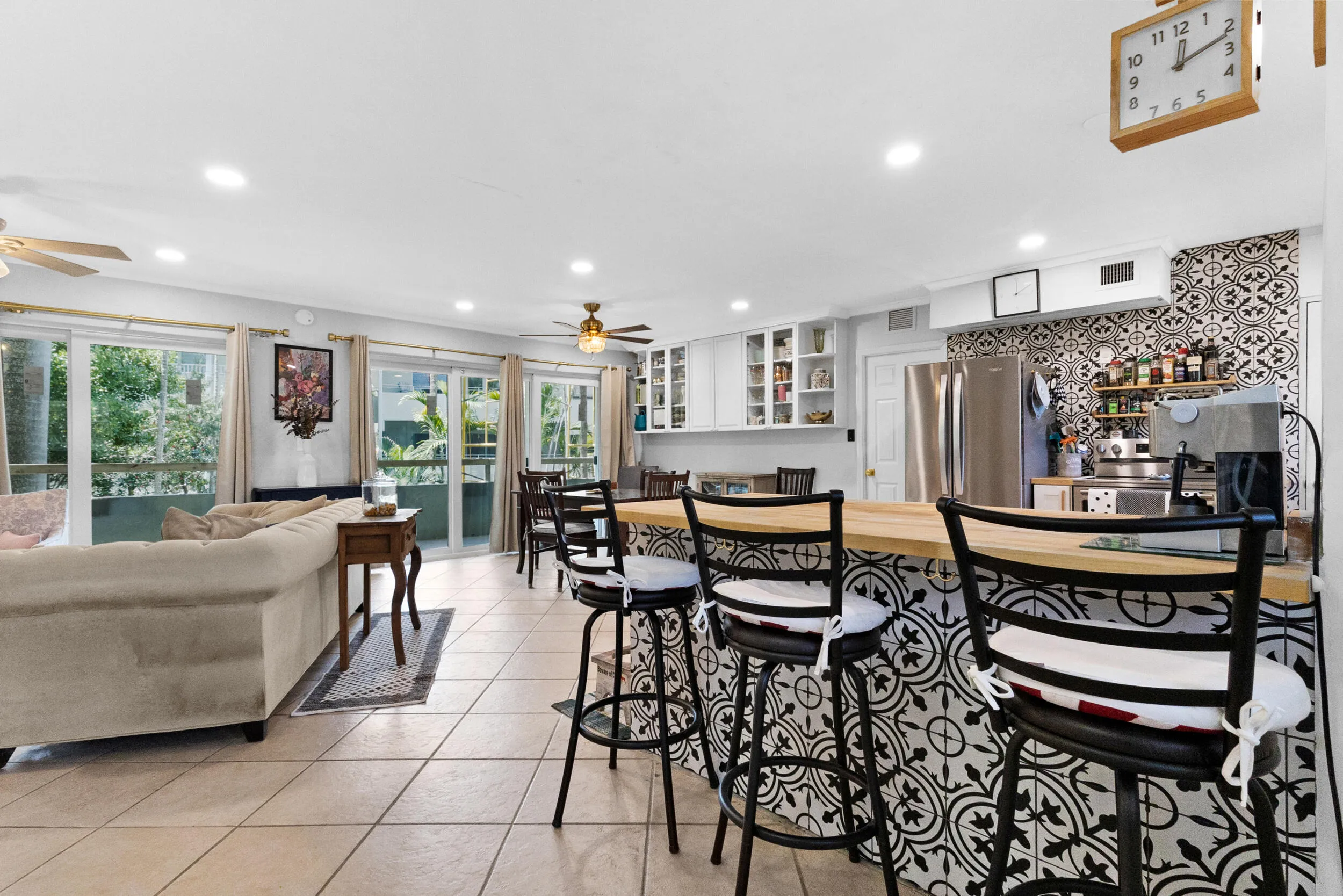 Open kitchen