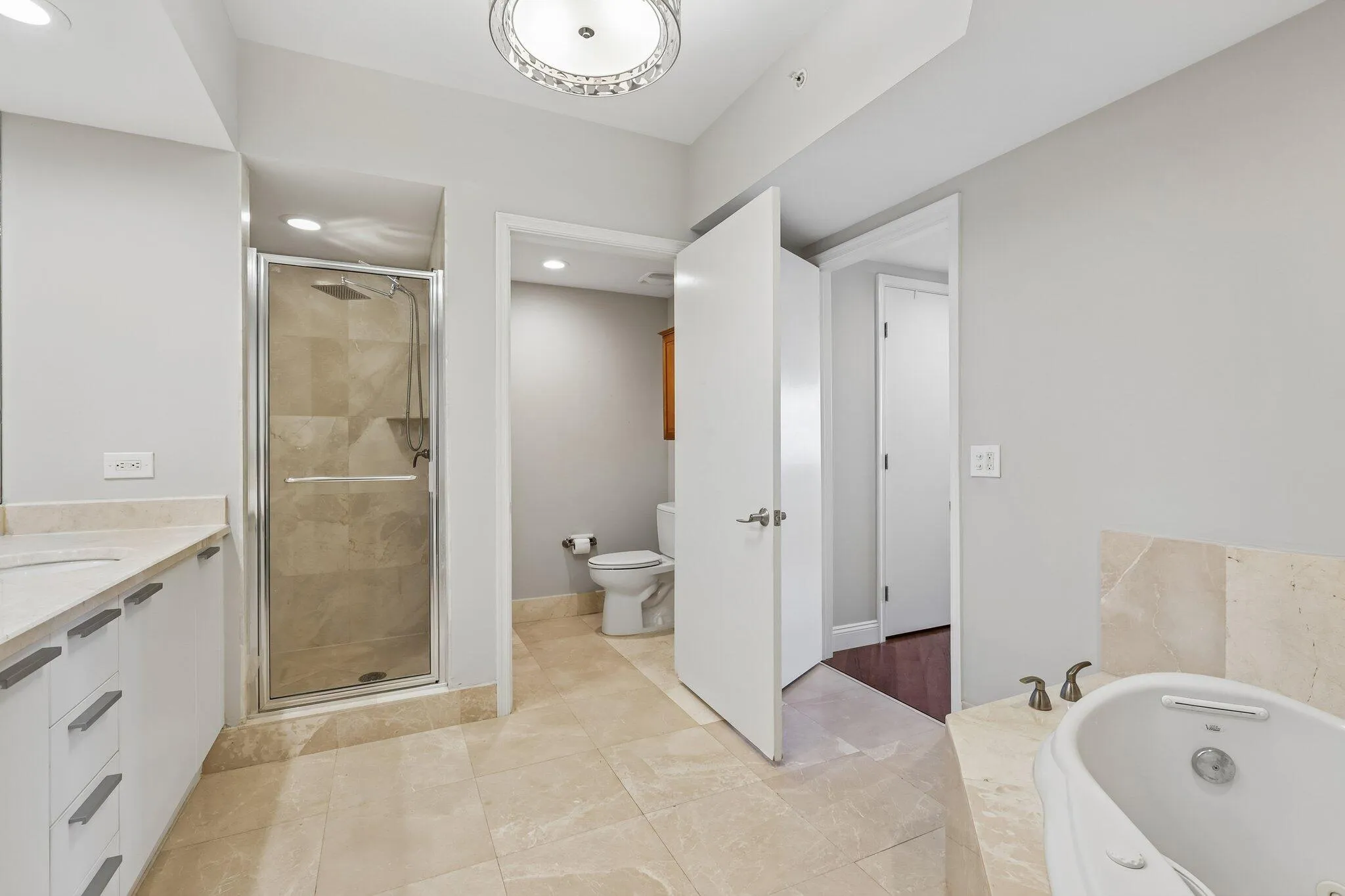 37-web-or-mls-Lake Shore Dr 2508-S2105-0