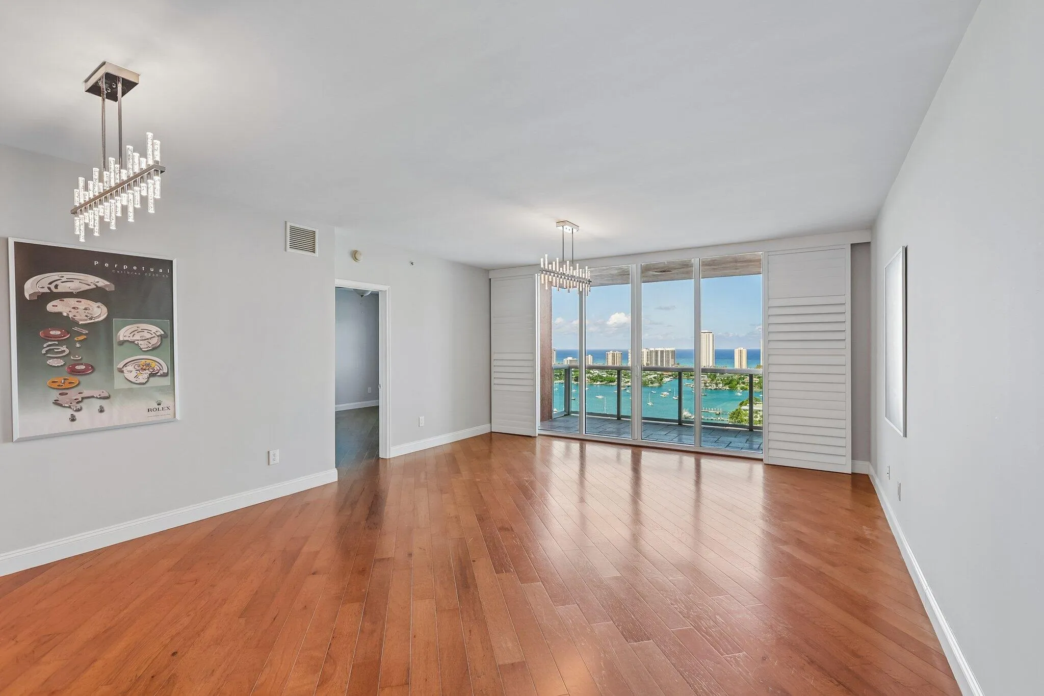 6-web-or-mls-Lake Shore Dr 2508-S2105-00