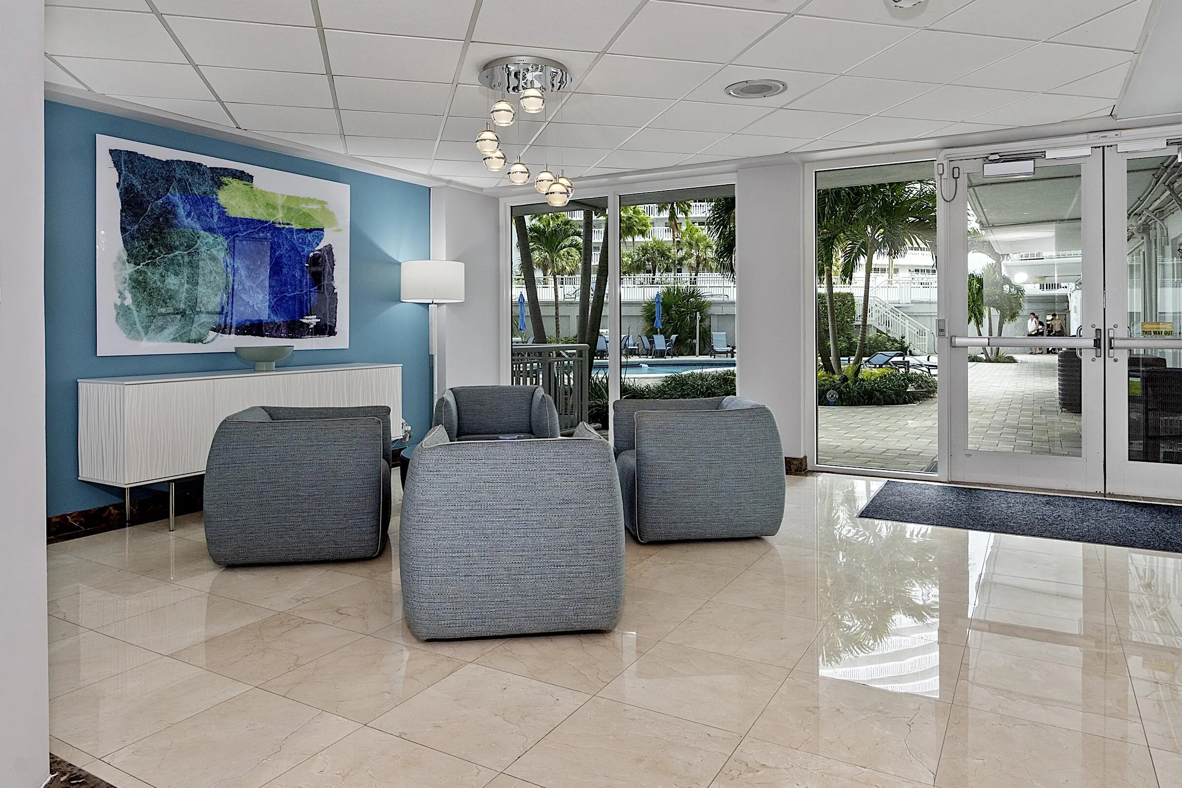 1920 S LOBBYOcean Dr - #1207 - 142
