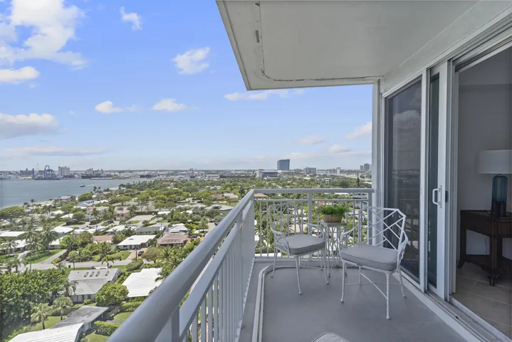 1920 S. Ocean Dr - 1611 - 110