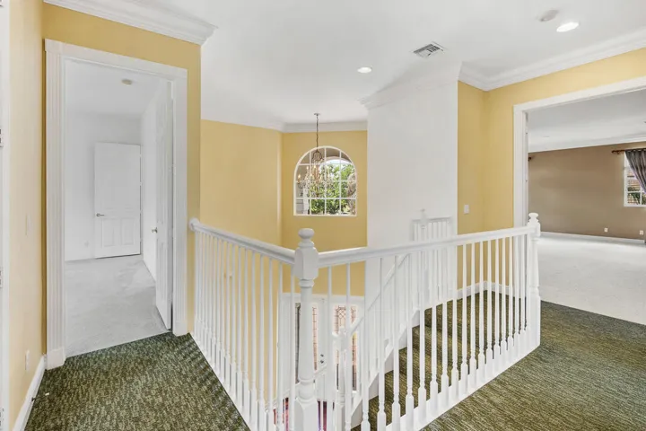 4989 SW Saint Creek Drive-40