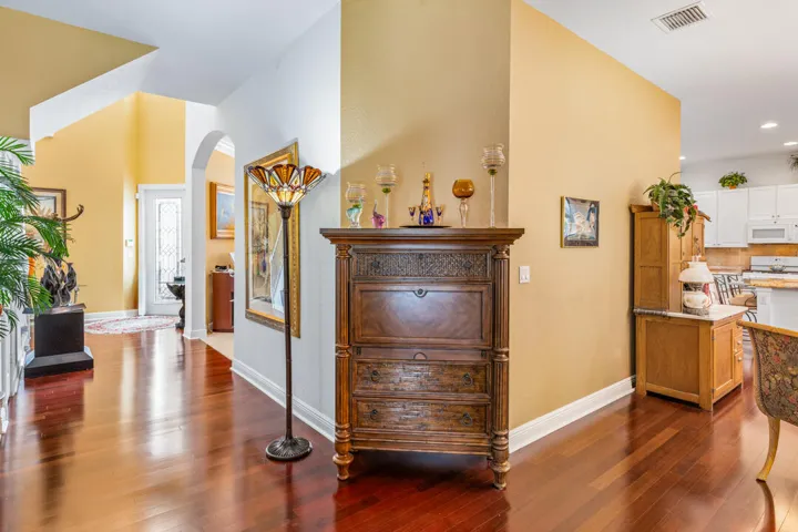 4989 SW Saint Creek Drive-20