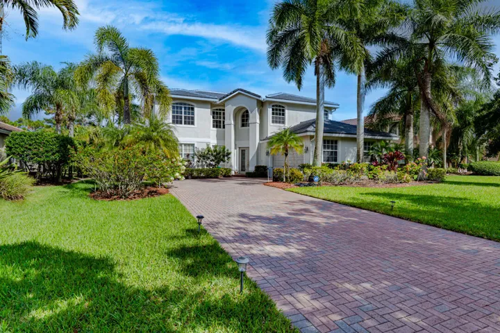 4989 SW Saint Creek Drive-10
