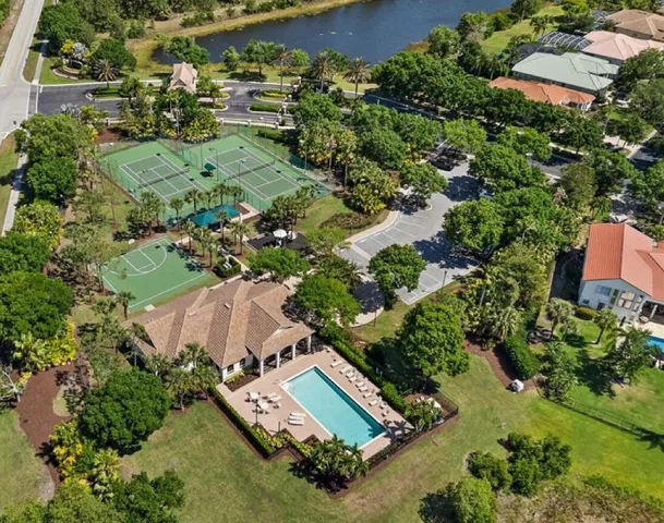 Club at Estates of Hammock Creek