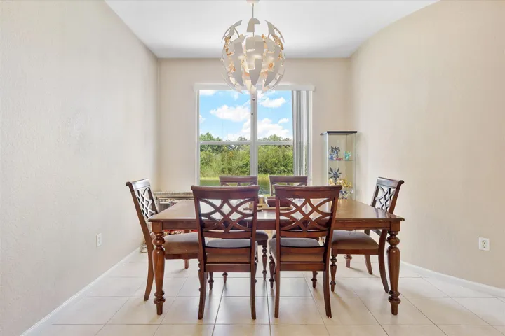 06-16385 SW 27th St_006