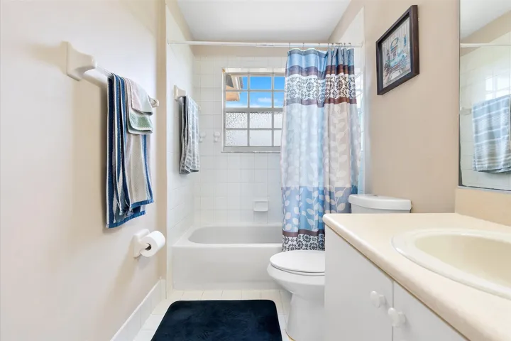 30-16385 SW 27th St_030