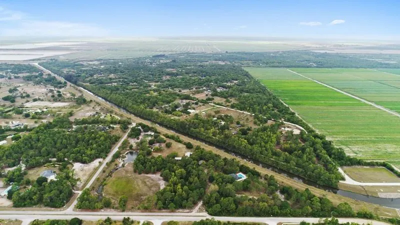 30_4935LamePantherLane_181005_AerialView