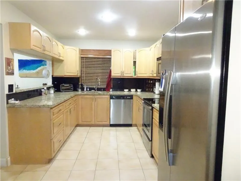 KITCHEN 2