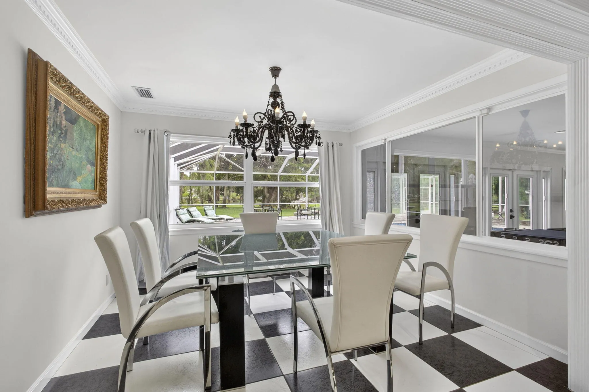 Breakfast nook