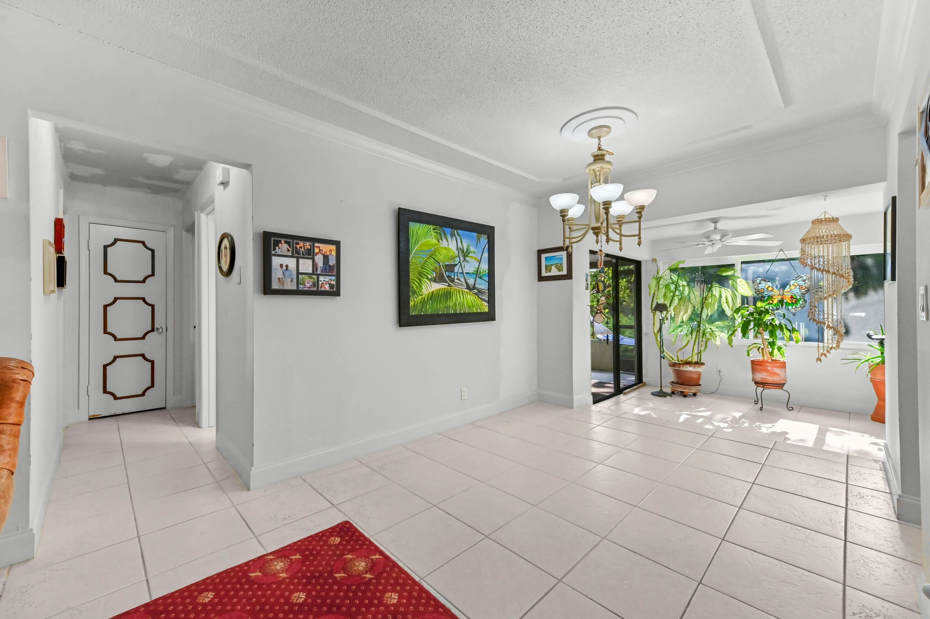 08 Dining area 01