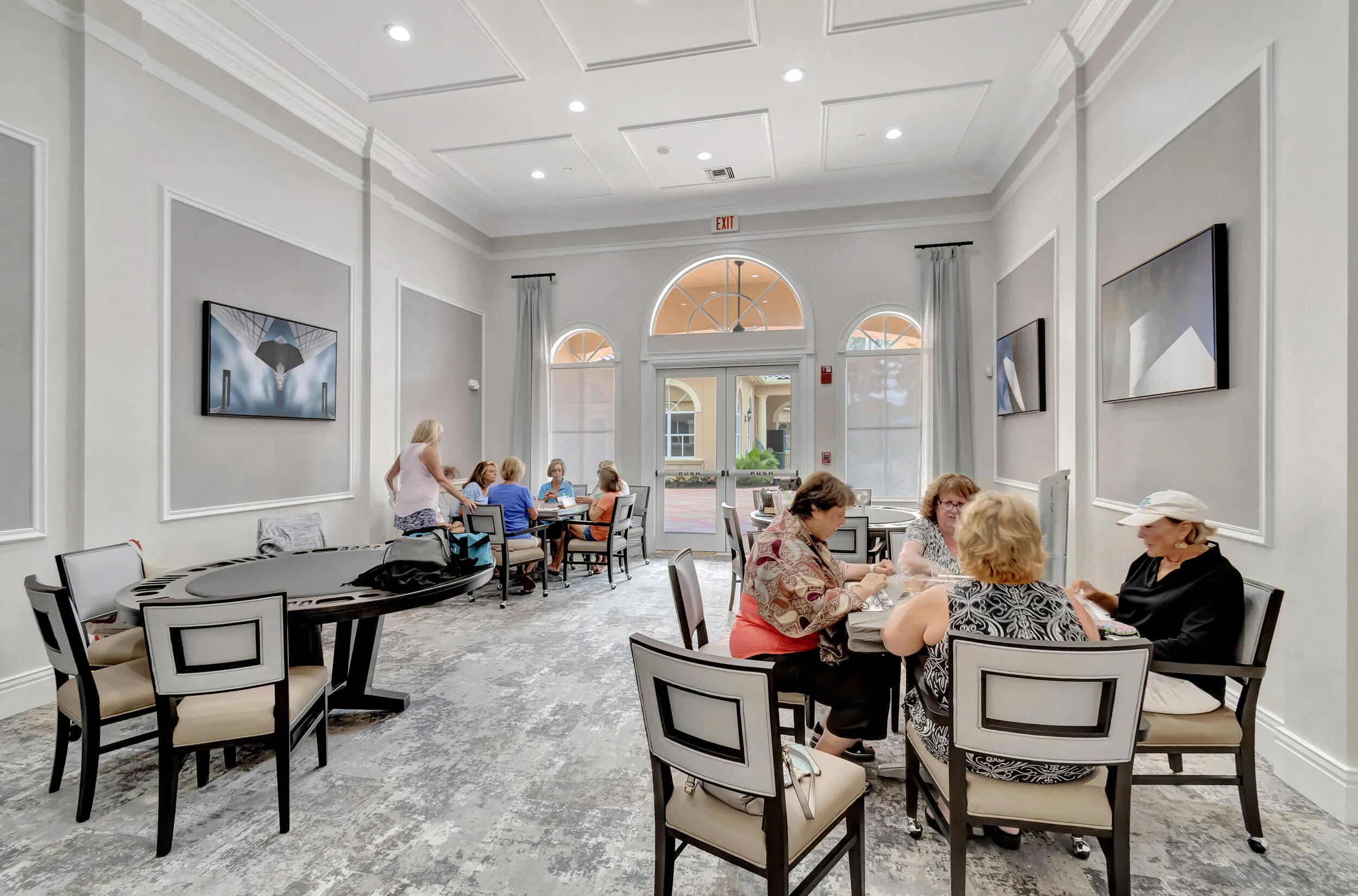 ponte vecchio clubhouse 8