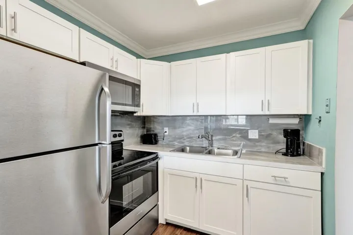 Kitchen 2