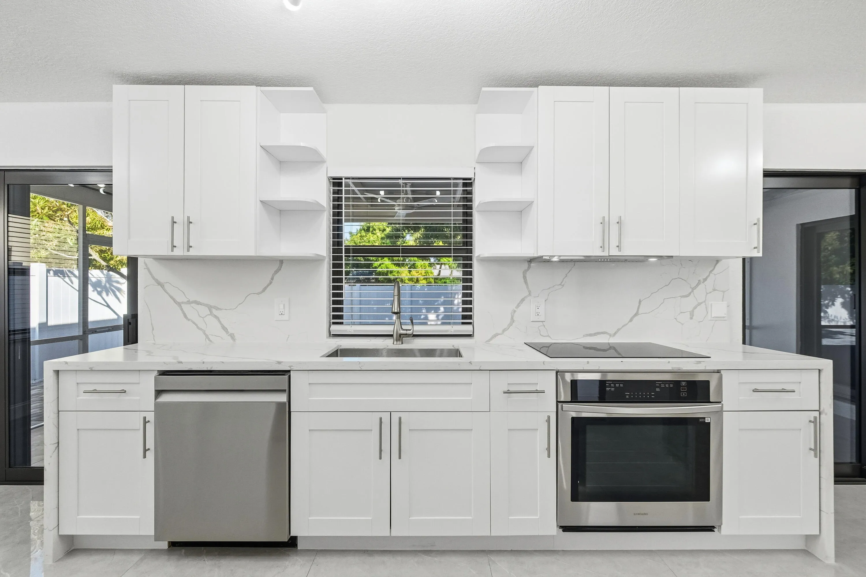 22390 SW 66th Ave-23