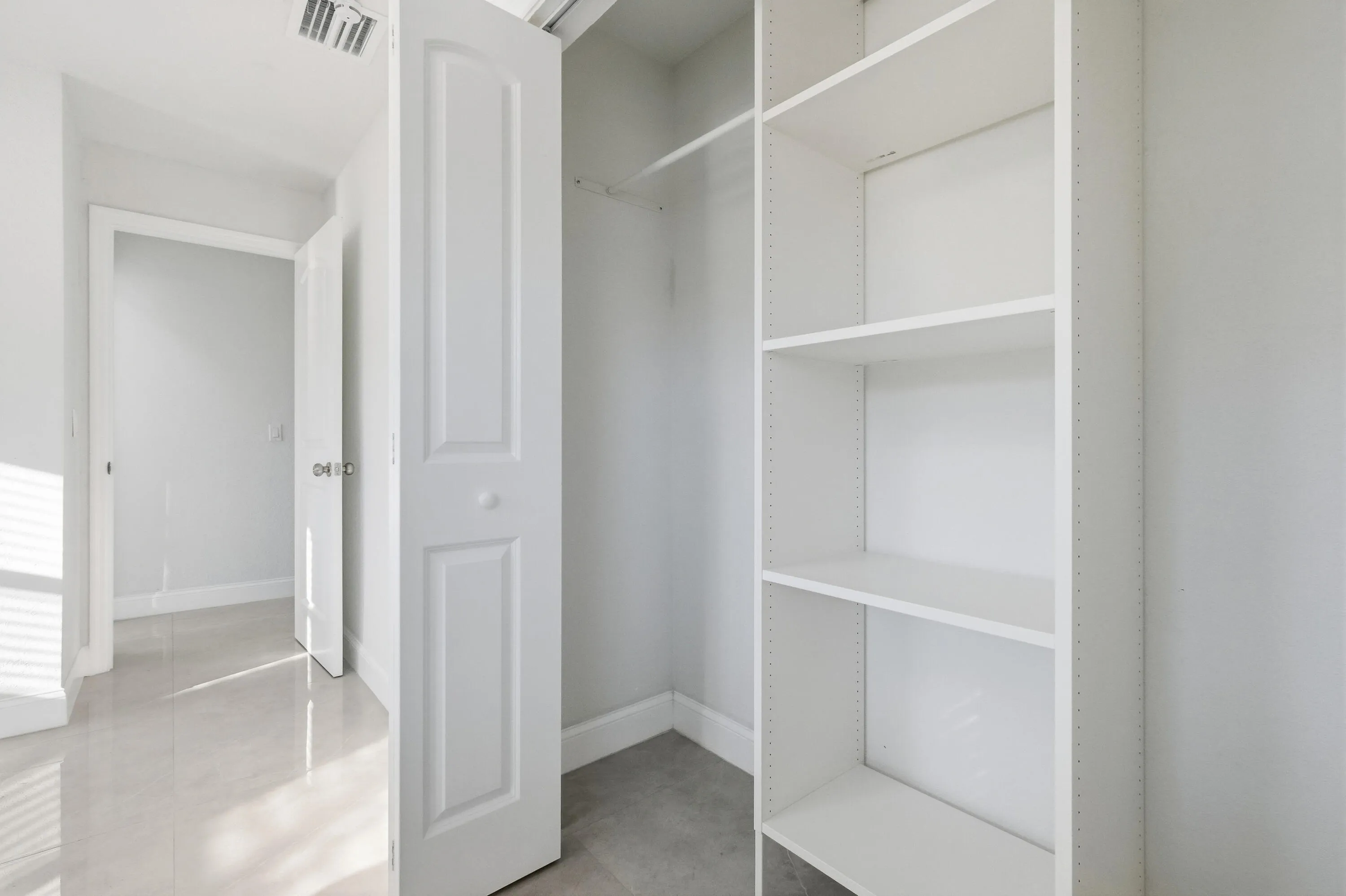 22390 SW 66th Ave-42
