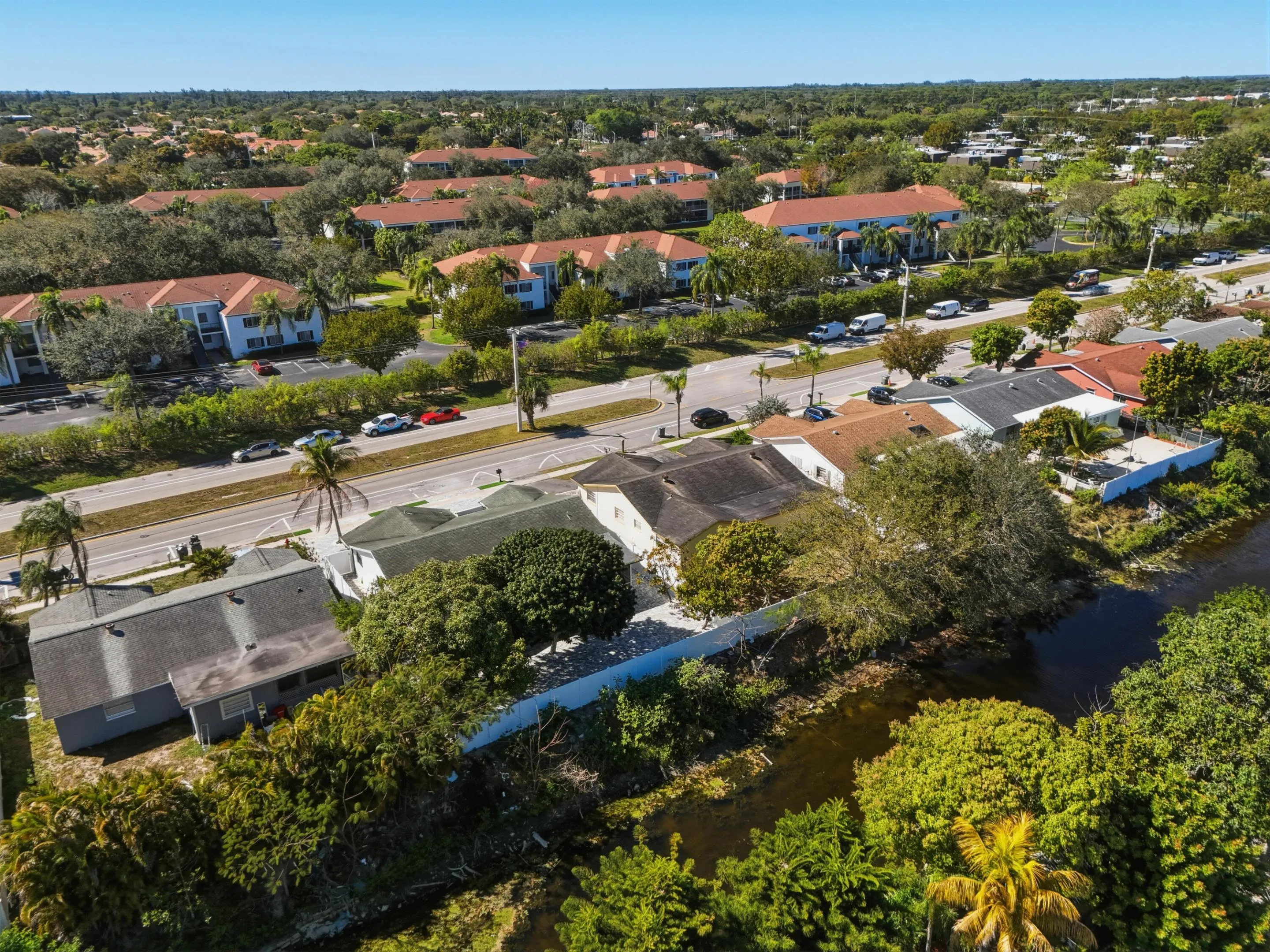 22390 SW 66th Ave-58