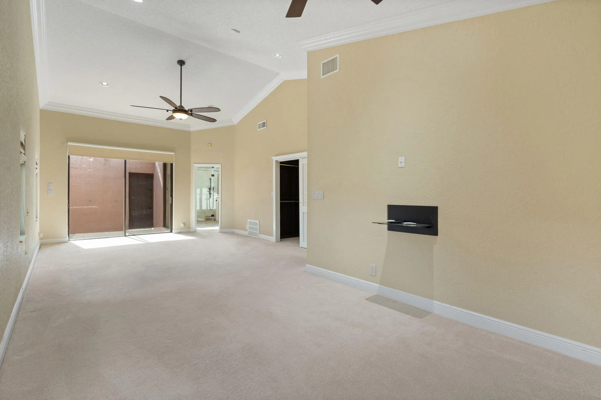34-web-or-mls-11220 NW 2nd Manor Coral S