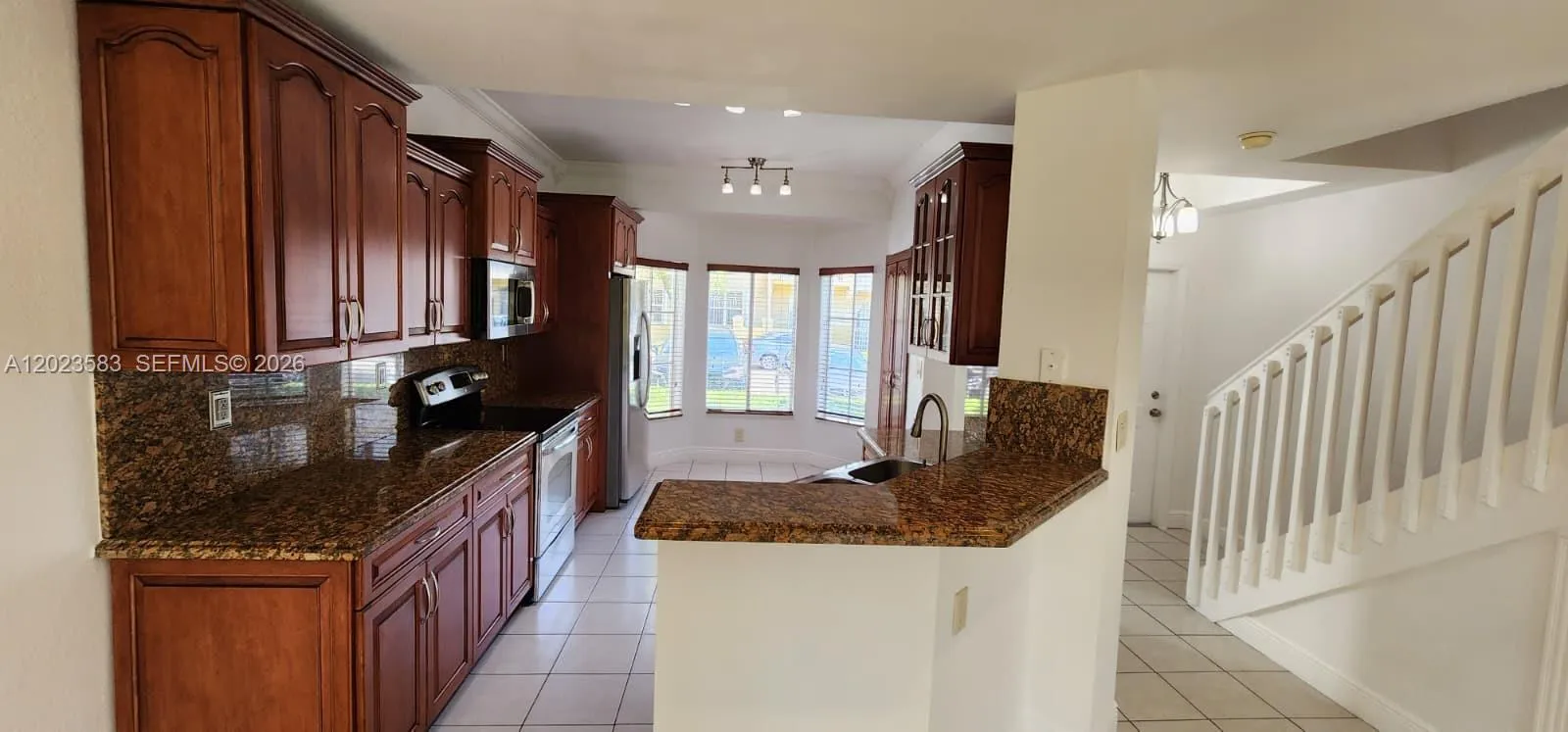 Property photo 12
