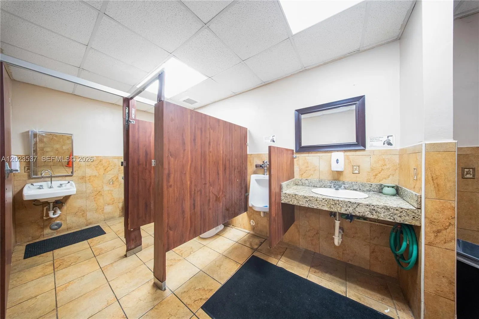 Property photo 32