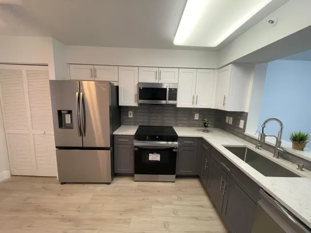 Kitchen picture 2