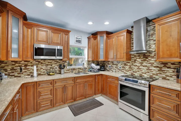 22-web-or-mls-699A9043