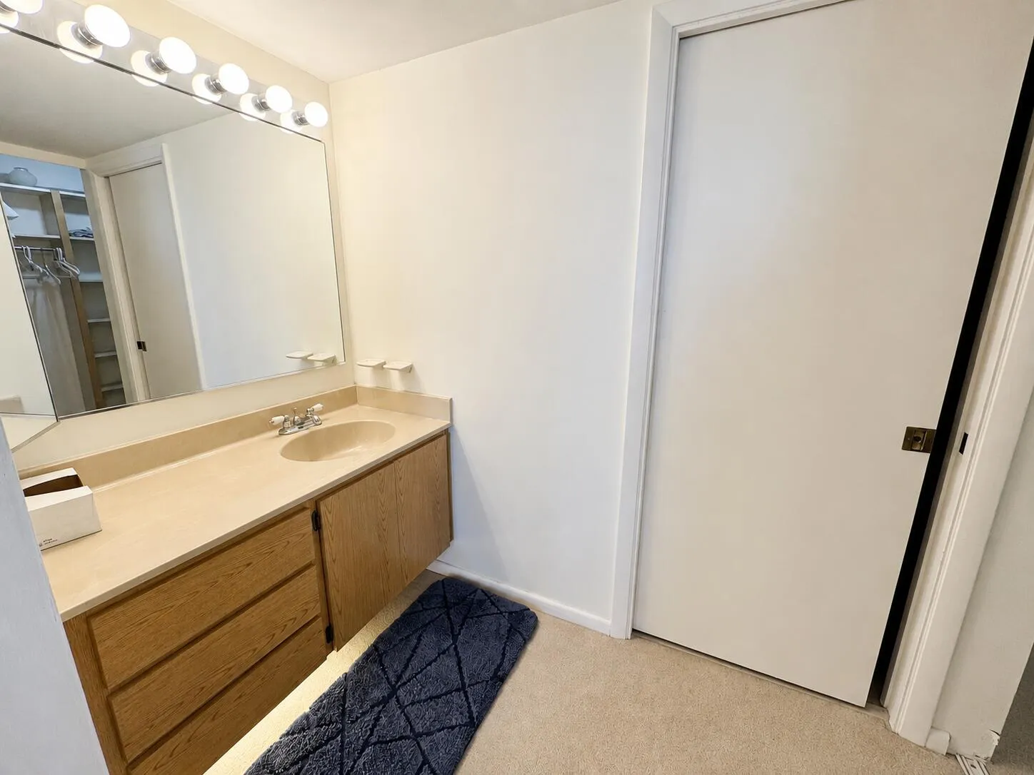 Master Vanity