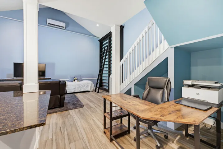 Detached Guest House