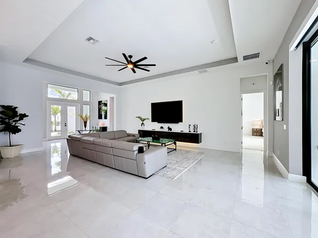 8596 SW Felicita Way Great Room