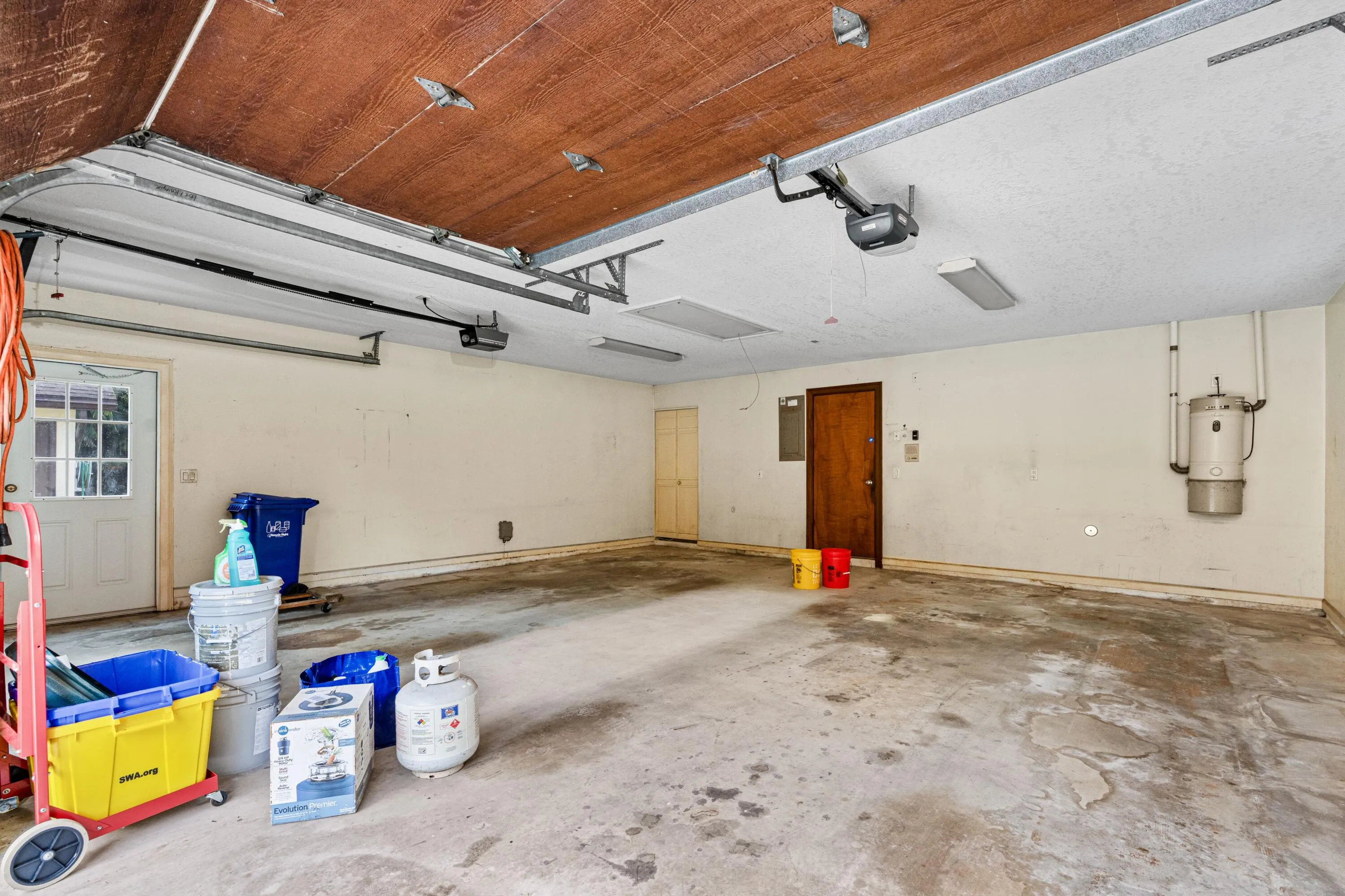 Garage 2