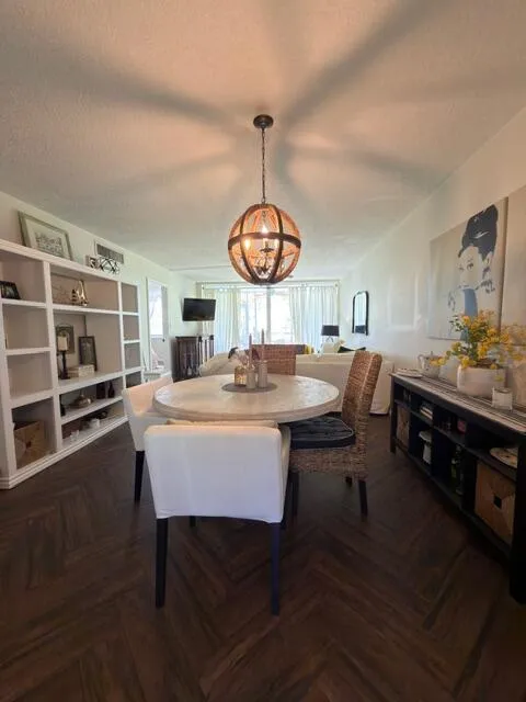 4_Dining_room