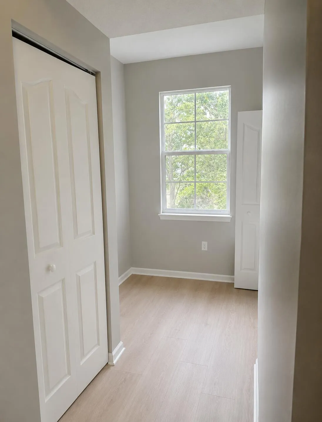 Laundry Room, Extended end unit