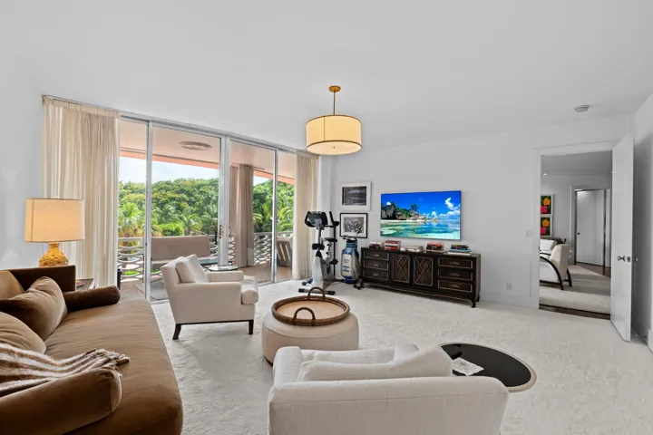 11-web-or-mls-A7405762