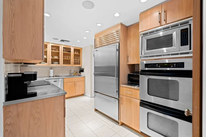 16-web-or-mls-A7405783