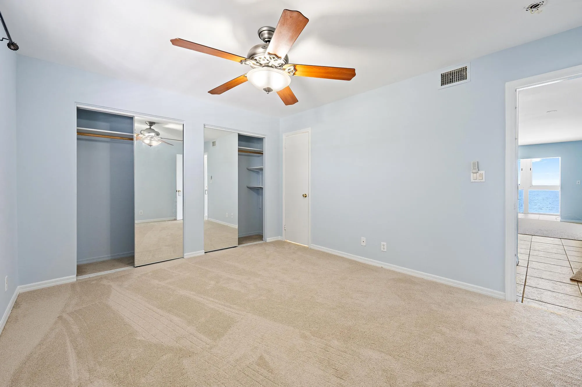 400 Wilma Cir 206-12
