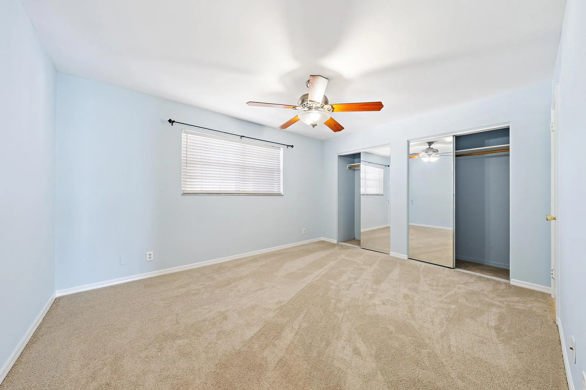 400 Wilma Cir 206-11